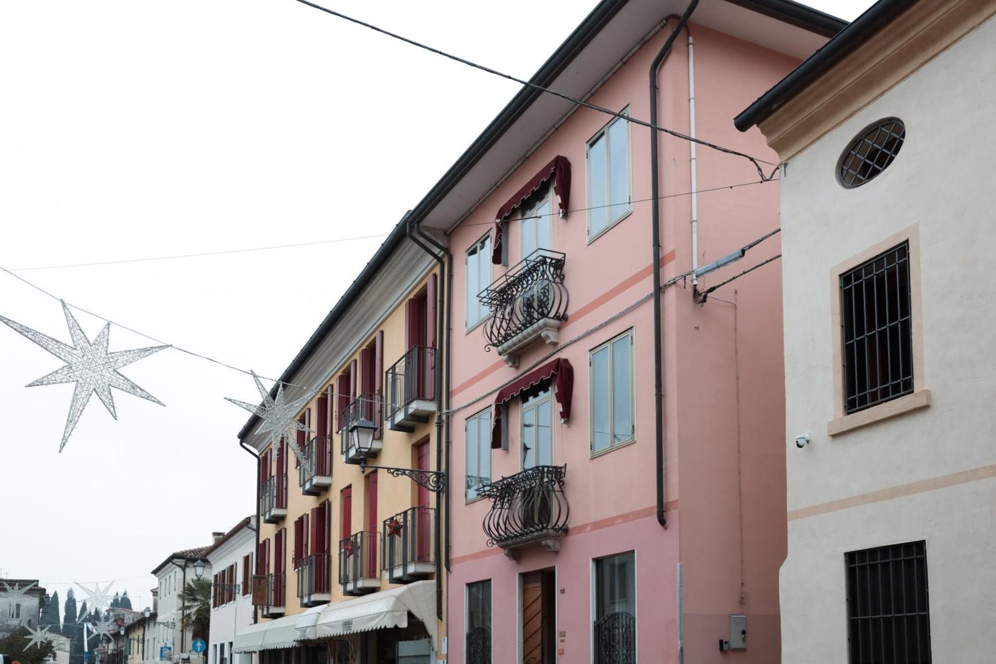 Ponte Vecchio, Elegante Appartamento A Due Passi Dal Centro Bassano del Grappa Exteriör bild
